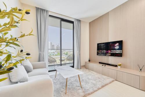 Chic Studio in Dawn by Binghatti, Heart of JVC