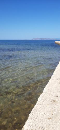 Φυσικό τοπίο κοντά σε αυτή η παραθεριστική κατοικία