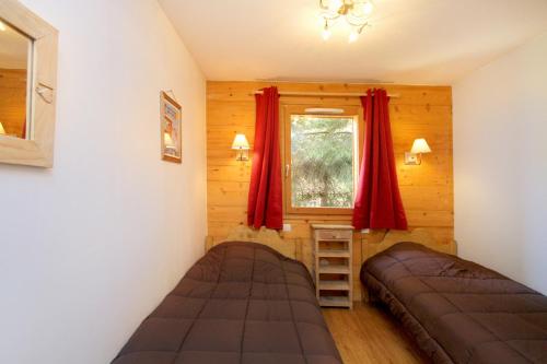 Joli appartement à l'arrière du Chalet Chantelouve