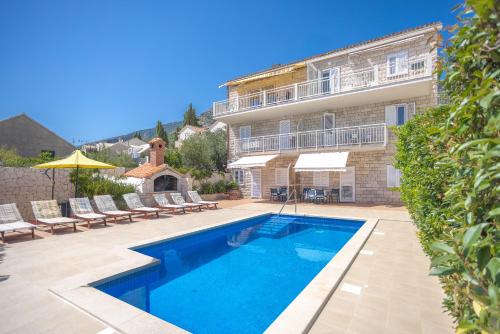 Gallery image of Apartmani Bezmalinović in Bol