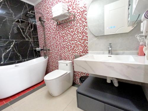 Ένα μπάνιο στο Halong Lavender Hotel