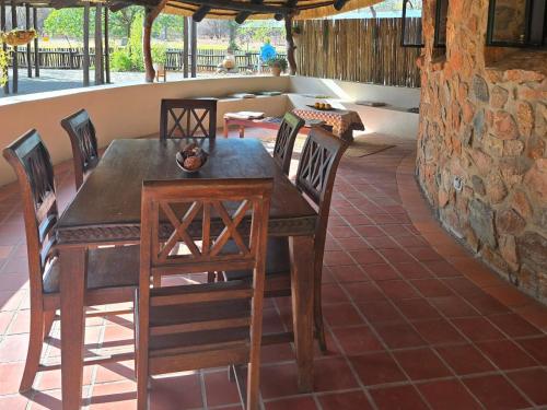 Coin salon dans l'établissement Tintshaba Safaris
