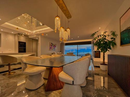 FOS Luxury Apartment with View of Nafplio