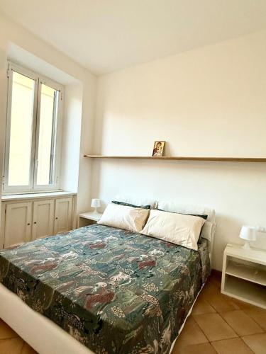 Domus Mantellate, Trastevere
