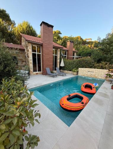 Piscina a Mountscape o a prop
