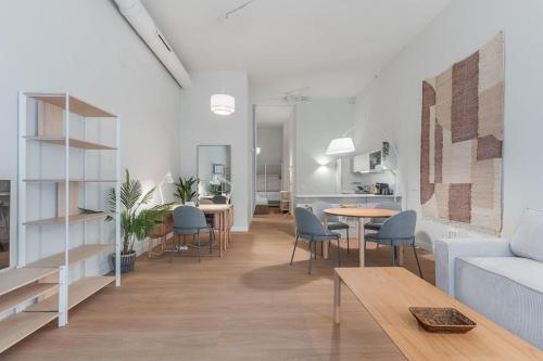Modern apartment-1bedroom 1bathroom-Ventas
