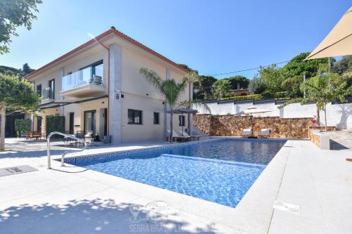 Kevin House - Serra Brava, Lloret de Mar