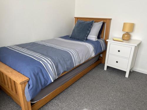 Cama o camas de una habitación en The Haven, Fishguard, ideal for Beach, coastal path and town!