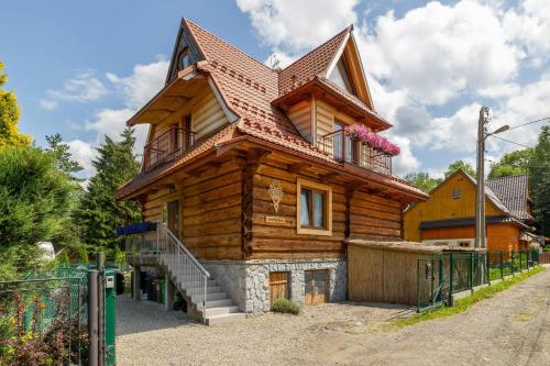 Atmospheric Apartment in a Mountain Lodge Zakopane by Noclegi Renters