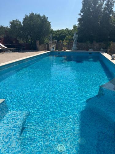 Room with swimming pool Gorana
