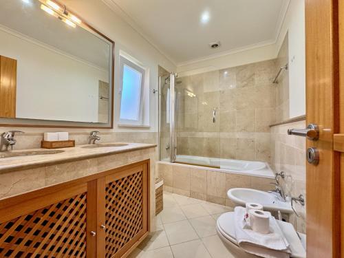 Vilamoura Victoria Boulevard With Pool by Homing