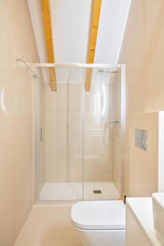 Flores Gem 3BR Duplex Central Porto