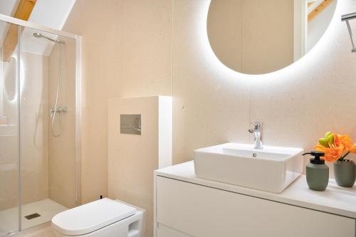 Flores Gem 3BR Duplex Central Porto