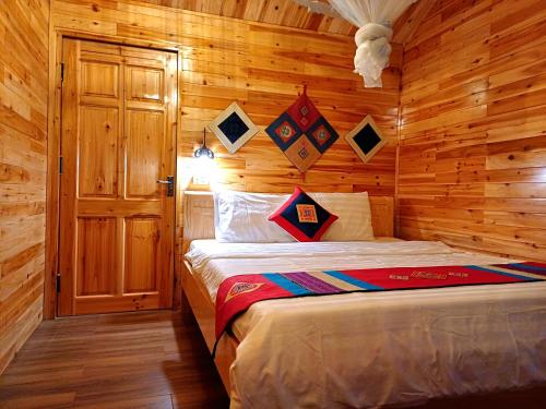 Postel nebo postele na pokoji v ubytování River mountain view homestay