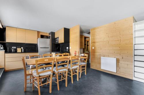 Η κουζίνα ή μικρή κουζίνα στο App 8 à 10 pers au pied des pistes