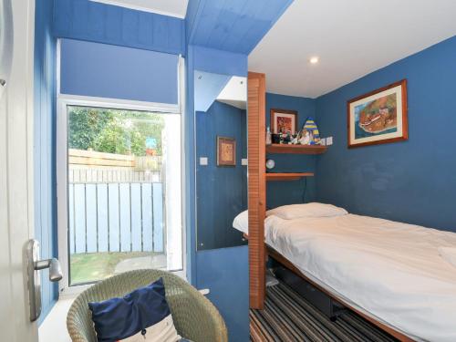 Una cama o camas en una habitación de Beachside