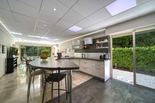 REF 1413 - Cannes Center Appartment for rent