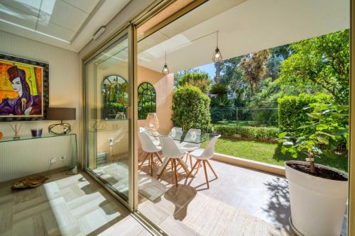 REF 1413 - Cannes Center Appartment for rent