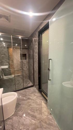 Ένα μπάνιο στο Aesthetic Hotel