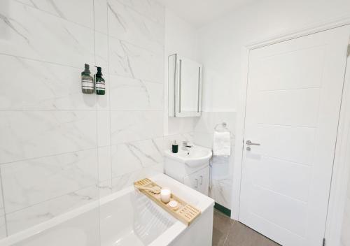 Stylish 1 bed - City Centre photo 11