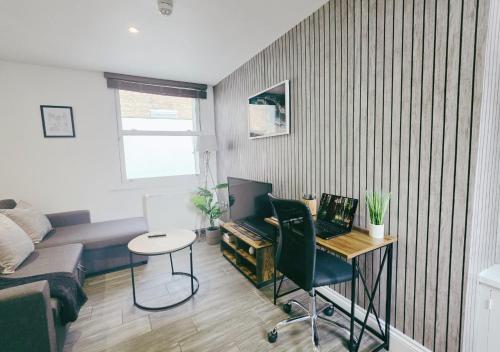 Stylish 1 bed - City Centre photo 14