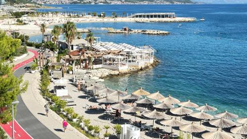 SEA VIEW Villa Apartment - Beachside, with Private Pool, Tropical Garden & Terrace