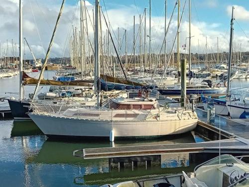 Bateau au port de Perros-Guirec