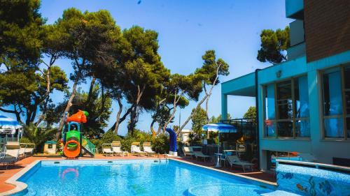 Gallery image of Hotel Atlantic in Giulianova