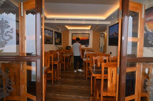 Tetamu yang menginap di Hotel Golden Potala