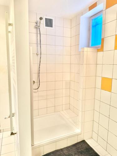 Luxury 130 m2 Apartment with Garden