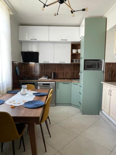 Una cocina o cocineta en ,,Demes's House'' - დემეს სახლი