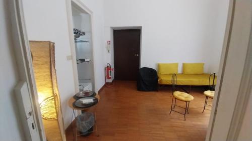 L'Atelier Vedi Napoli ai tuoi piedi