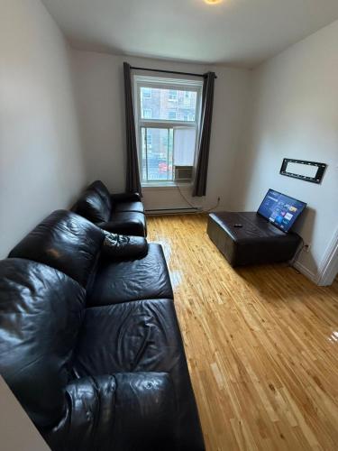 Gallery image of 3 bedrooms apartment on 6eme ave Verdun in Montréal