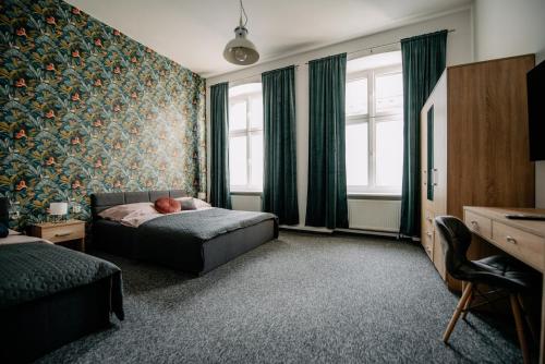 Piotrkowska Mainstreet & Secure