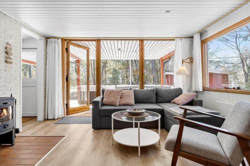 Φωτογραφία από το άλμπουμ του 4739-Aakirkeby-Boderne-86 σε Åkirkeby