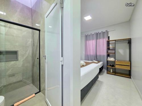 Koupelna v ubytování Casa novíssima 10 min das Cataratas 2 quartos