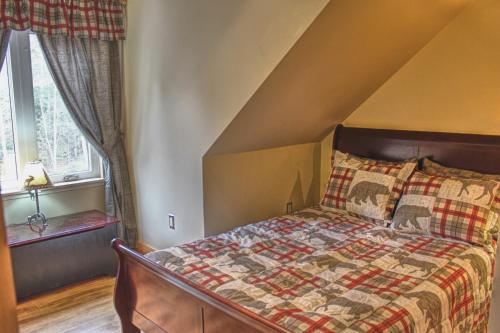 Gallery image of Zen Lakeside Getaway Nova Scotia - Sunset Suite in Digby