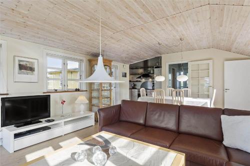 Φωτογραφία από το άλμπουμ του 4701-Aakirkeby-Boderne-60 σε Åkirkeby