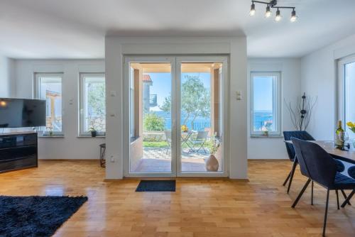 Apartment Deni