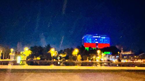 Gallery image of HILTON LUXURY of Residence Apartment 5 Stars in Baku