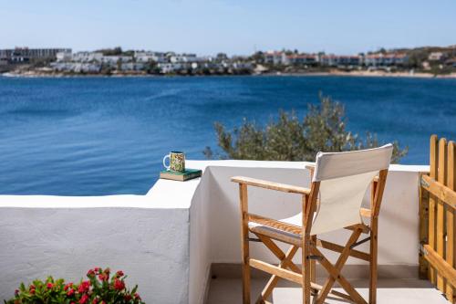 Art Sounion, Seafront Elegance