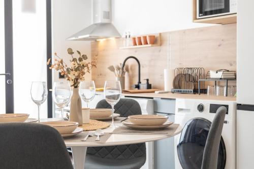 Suite Deluxe Valencia - Beach Apartments I