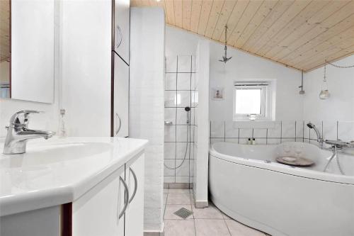 Un baño de OH235-Hadsund-Egelunden-65