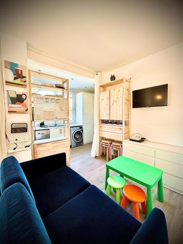 Estudio con terraza en La Línea Centro_ Studio103