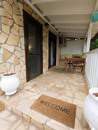 Fotografie z fotogalerie ubytování Iremia Blue Kalives v destinaci Kalivia Poligirou