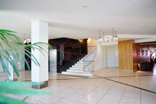 Galería fotográfica de Golden Pebble Hotel en Wantirna