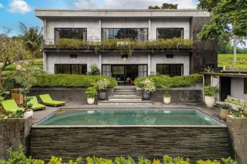 Κήπος έξω από το Amarell Ubud - Private Luxury Villa