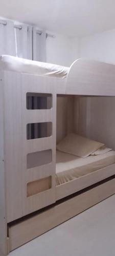Postel nebo postele na pokoji v ubytování Apartamento Playa Familiar Ciudad Flamingo Tucacas Chichiriviche