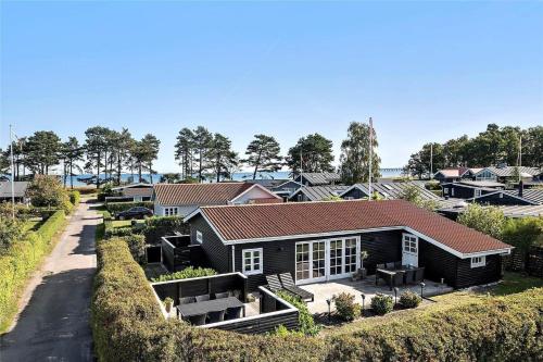 an aerial view of a house at FY318-Nyborg-Sommerbyen-23 in Nyborg