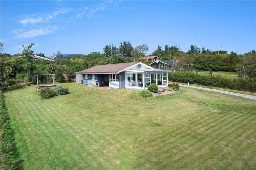an aerial view of a house with a large yard at LF11731-Struer-Skraningen-31 in Struer
